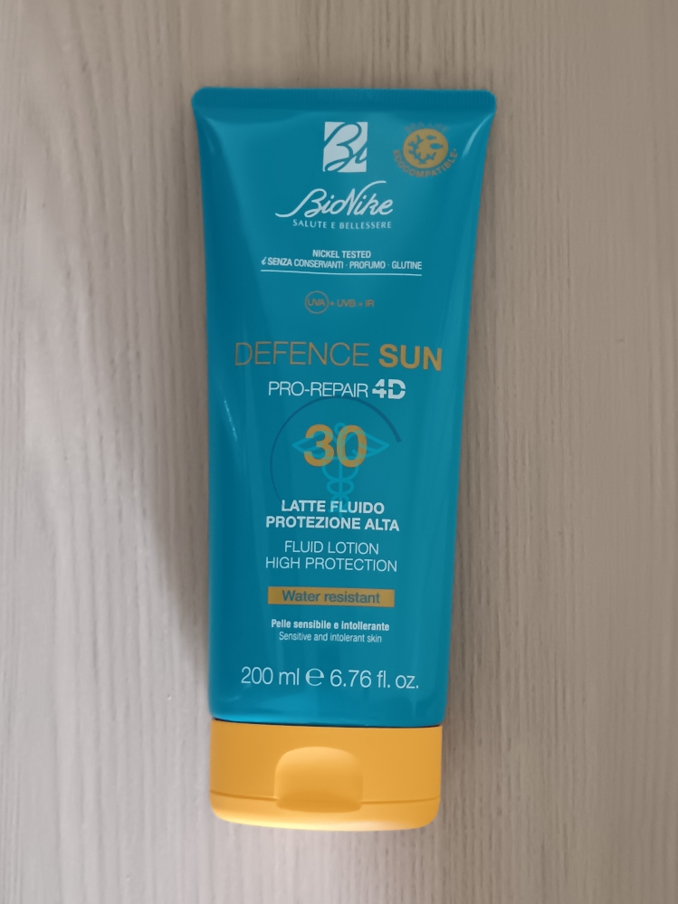Bionike Defence Sun 30 Latte Fluido 200ml